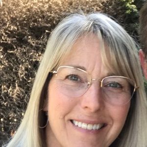 Meet your Posher, Cindy